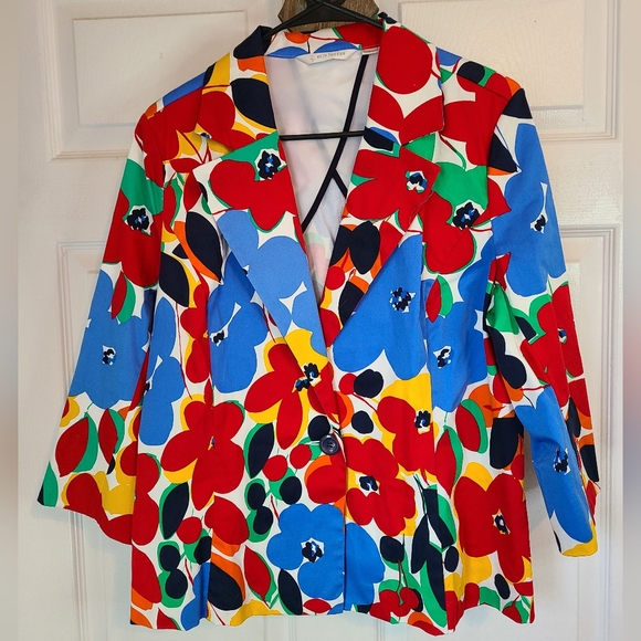 Erin London, Woman's Long Sleeve Blazer, Size: Large Color: Flower Pattern - Picture 5 of 16